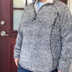Grey Sherpa pullover